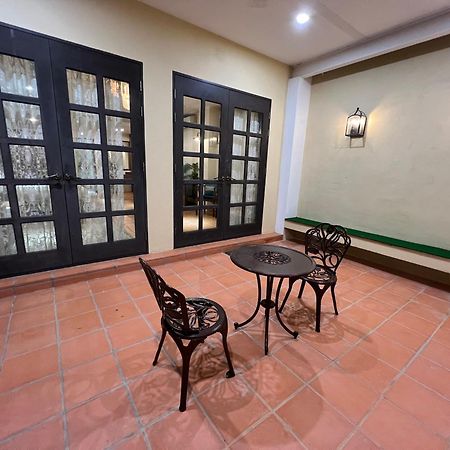Bed and Breakfast Botanica Mansion à Balik Pulau Extérieur photo